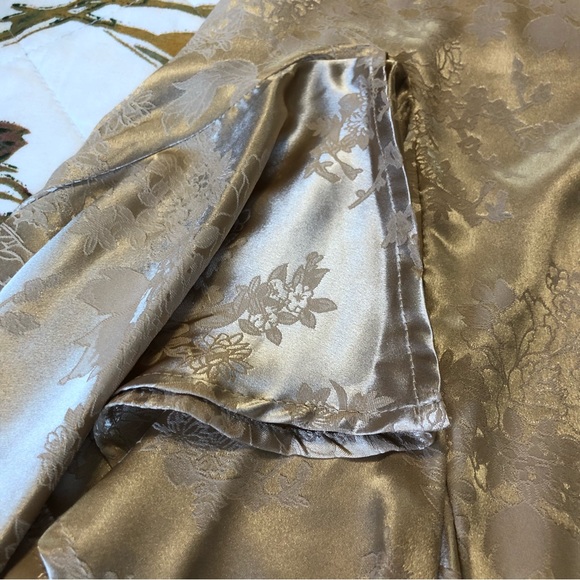 Cream Ruffled Skirt - Picture 3 of 4